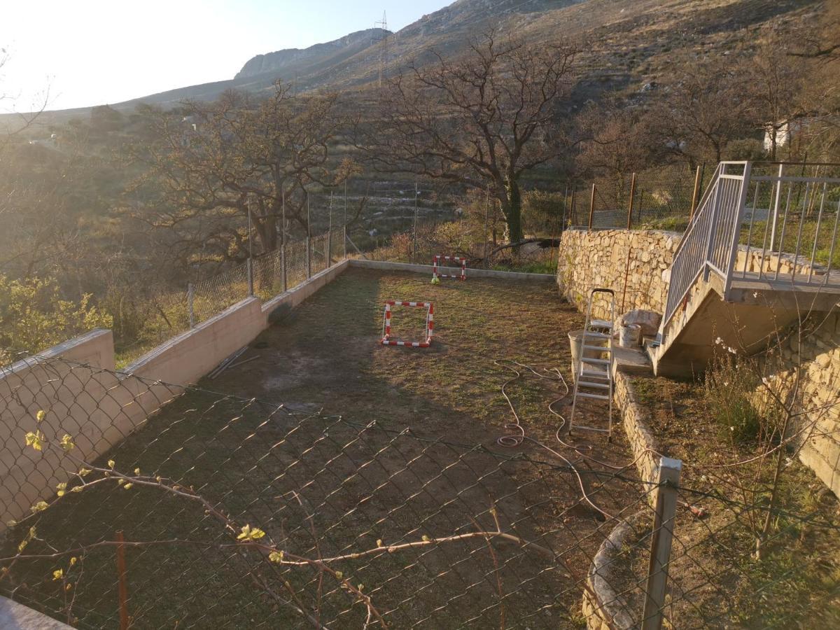 Villa Diamond Zrnovnica Bagian luar foto