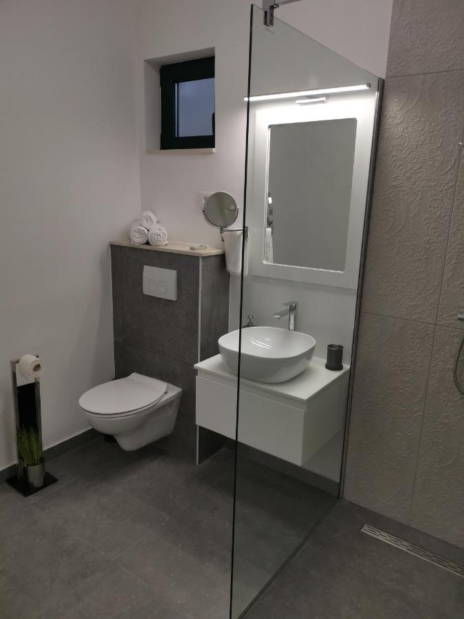 Villa Diamond Zrnovnica Bagian luar foto